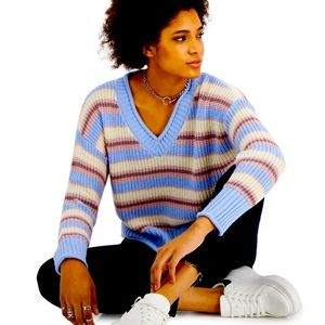 Hippie Rose Juniors Striped V-Neck Sweater,Blue Combo, Large